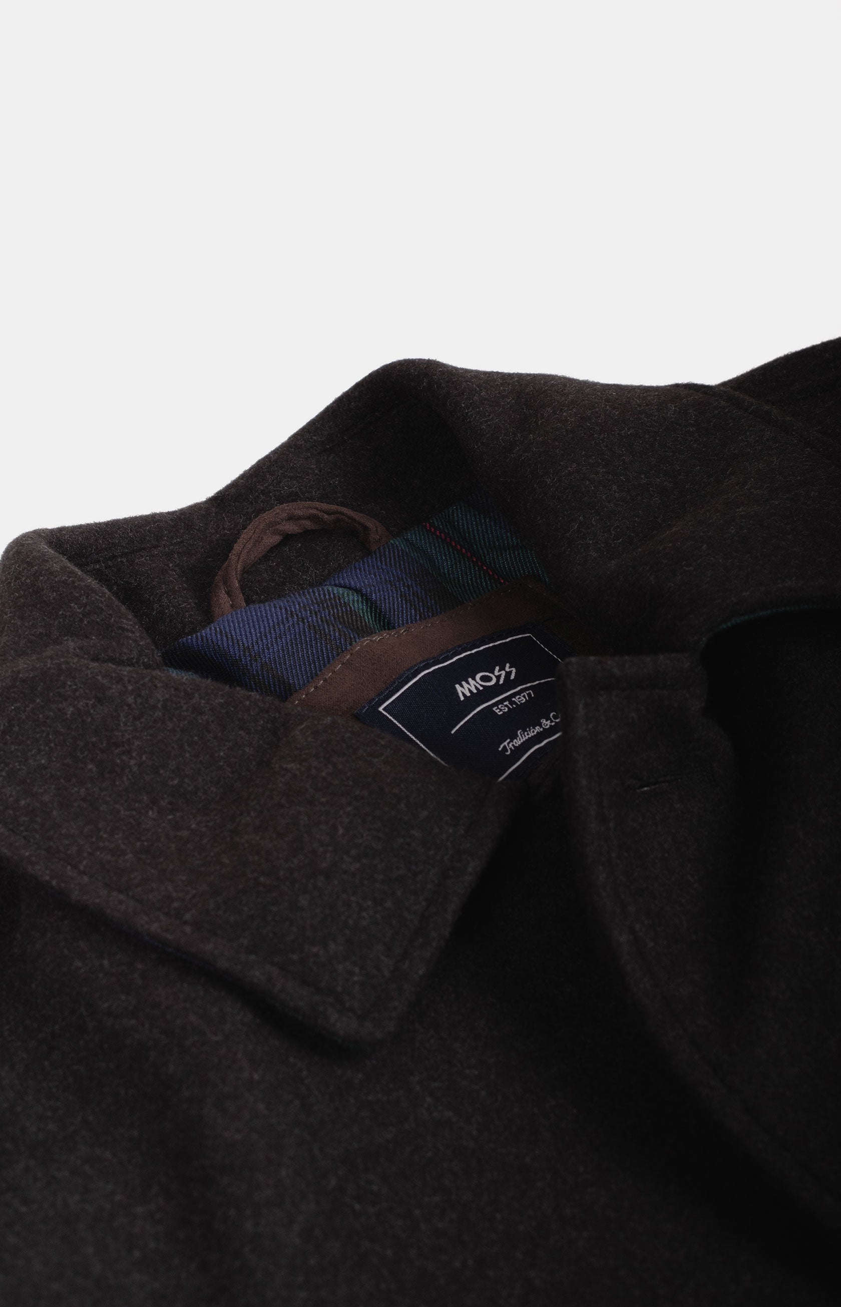#color_gris oscuro