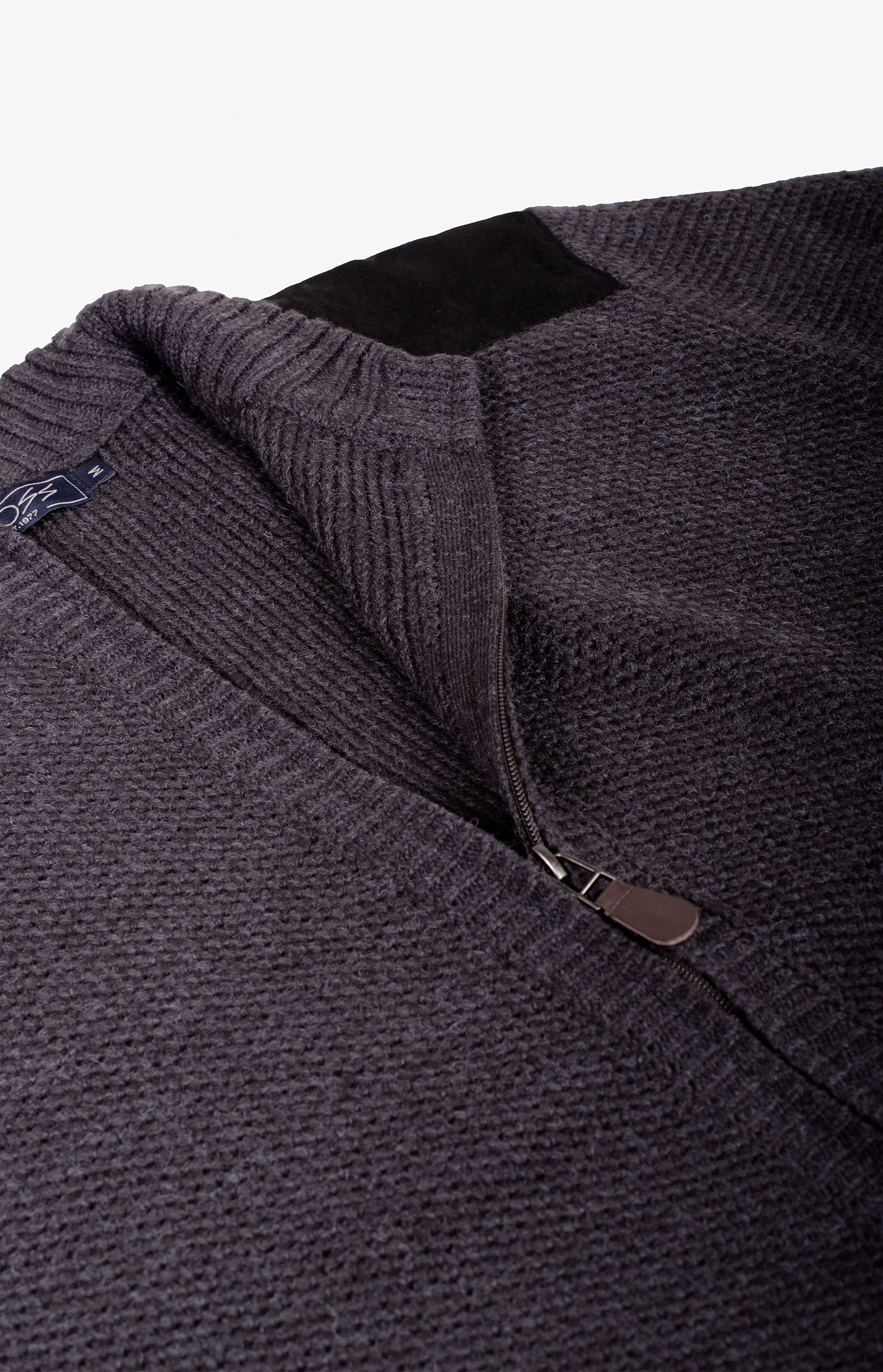 #color_gris oscuro
