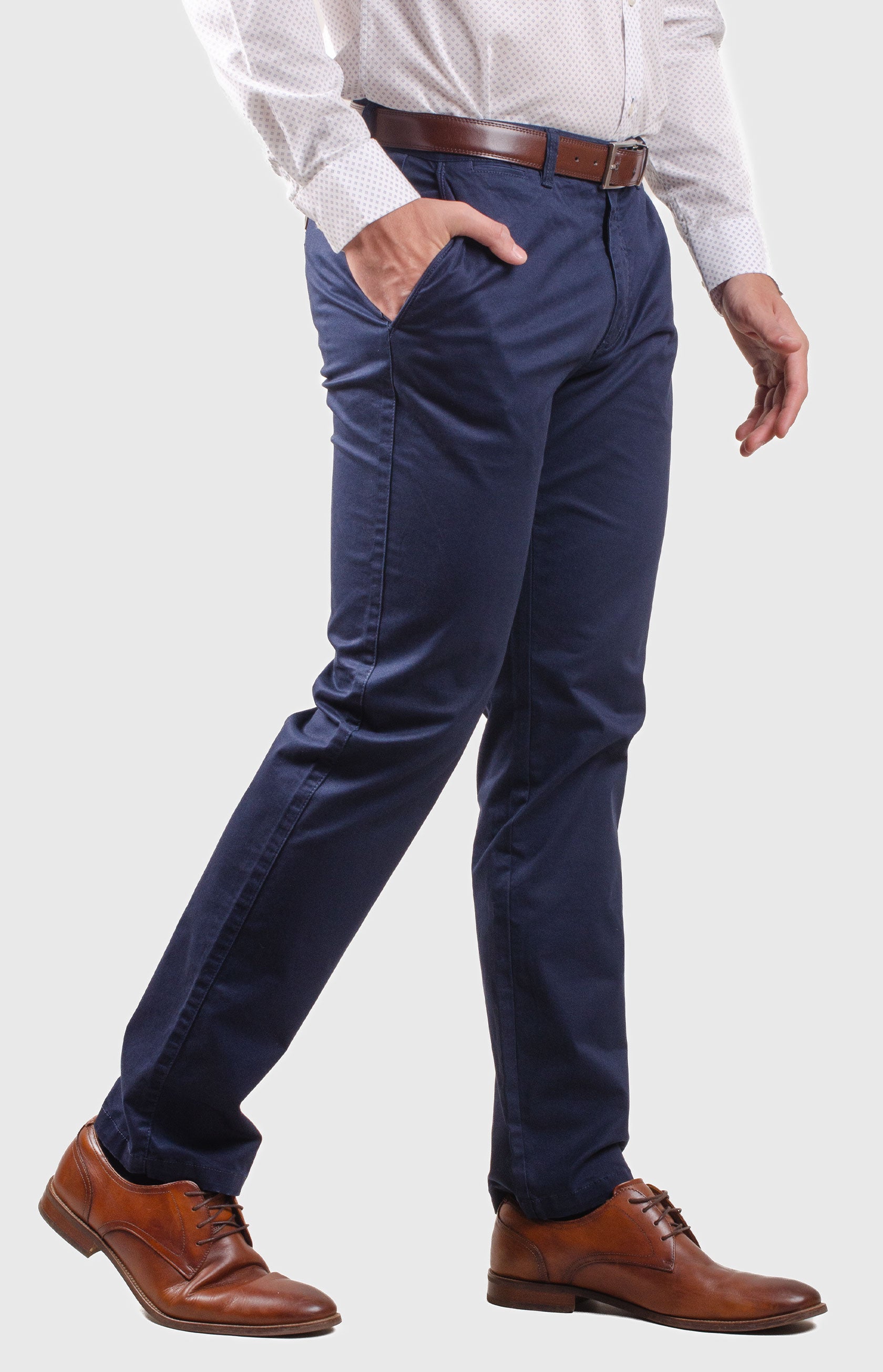 Pantalon De Mezclilla Negro Con Zapatos Cafes Pantalon Cafe